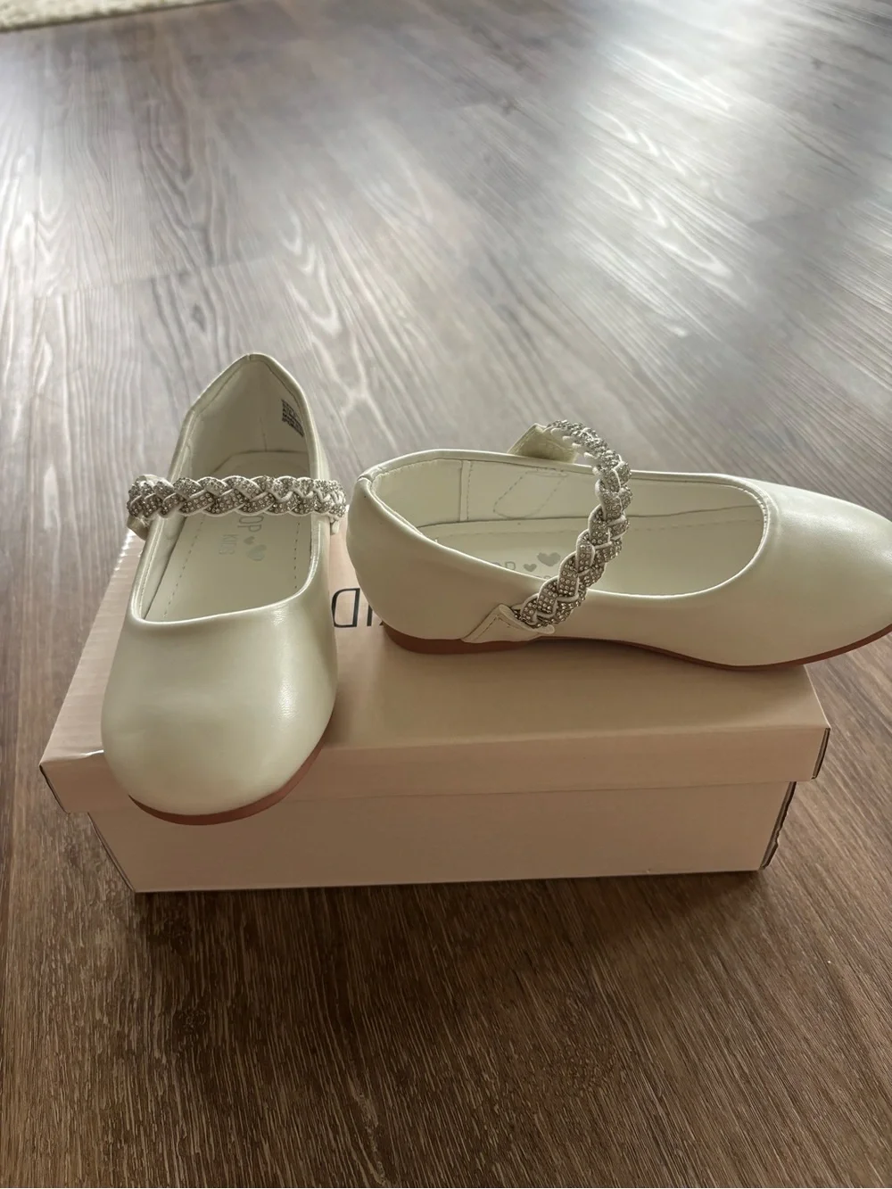 Tip Top Kids Cream Braided Strap Dress Shoes